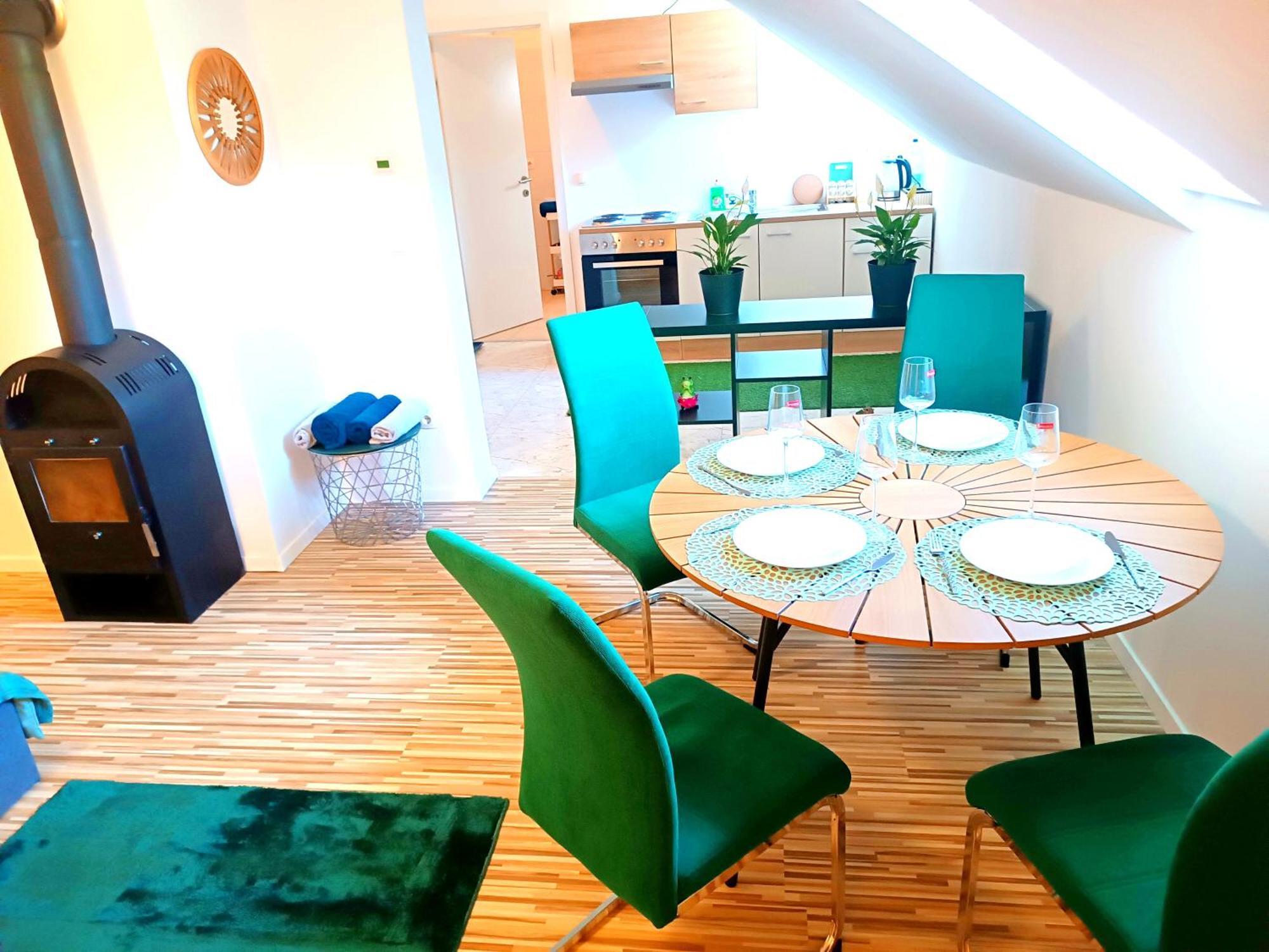 Family Apartments Center Of Muerzzuschlag Eksteriør billede